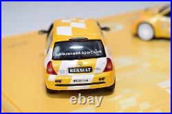 A98 143 Hobbies Universels 77 11 223 501 Renault Sport Clio 2002 Coffret Cad