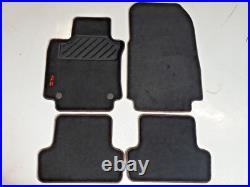 Lot de 4 tapis d'origine Renault Clio IV 2012-2019 Renault Sport 8201657950